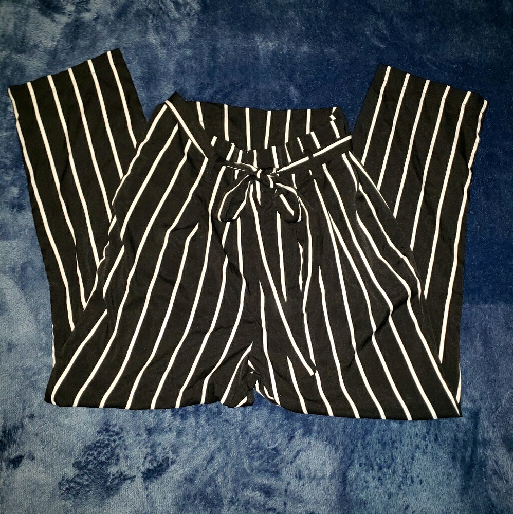 Shein black and white striped lightweight slacks